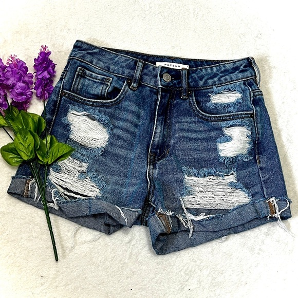 PacSun Distressed Denim Mom Short - Size 23 - Picture 1 of 11